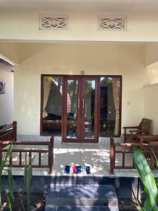 Oktavia Bungalows Gili Air Exterior photo